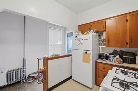 Kitchen - 54 Shelby St, Worcester, MA 01605 photo 4 of 5