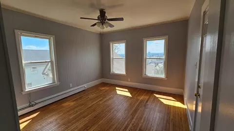 66 Wall St, Worcester, MA 01604 photo 13