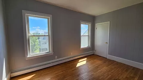 66 Wall St, Worcester, MA 01604 photo 8