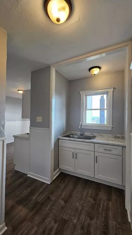66 Wall St, Worcester, MA 01604 photo 3