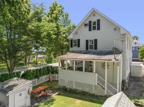 37-39 Remington St, Warwick, RI 02888 photo 2