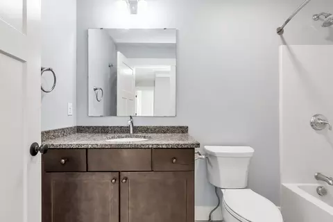 Bath - 92 Grant Rd #B, Devens, MA 01434 photo 2 of 4
