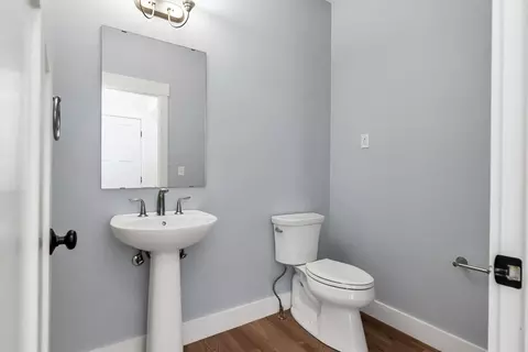 Bath - 92 Grant Rd #B, Devens, MA 01434 photo 1 of 4