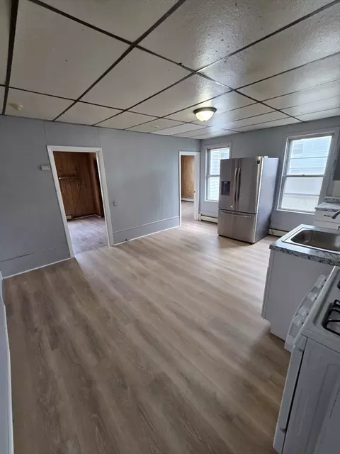 1852 S Main St, Fall River, MA 02724 photo 7