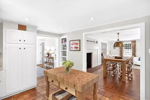 Kitchen - 141 Point Hill Rd, Barnstable, MA 02668 photo 3 of 3