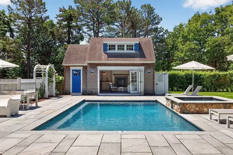 Exterior - 141 Point Hill Rd, Barnstable, MA 02668 photo 3 of 7