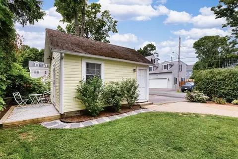 Exterior - 22 Prince St, Marblehead, MA 01945 photo 5 of 5