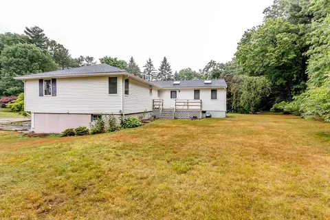 Exterior - 5 Charles Dr, Canton, MA 02021 photo 4 of 6