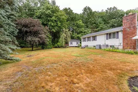 Exterior - 5 Charles Dr, Canton, MA 02021 photo 5 of 6