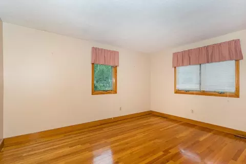 Bedroom - 5 Charles Dr, Canton, MA 02021 photo 3 of 5