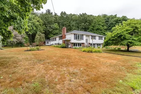 Exterior - 5 Charles Dr, Canton, MA 02021 photo 3 of 6