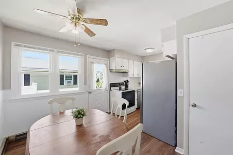 35 Beaumont Ave, Chicopee, MA 01013 photo 6