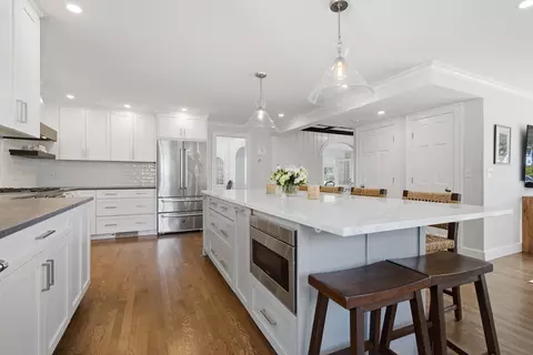 Kitchen - 5 Coolidge Rd, Marblehead, MA 01945 photo 3 of 3