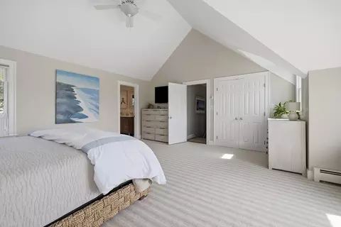 Bedroom - 5 Coolidge Rd, Marblehead, MA 01945 photo 3 of 6