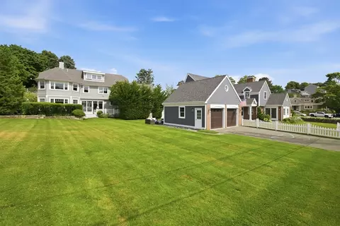 Exterior - 5 Coolidge Rd, Marblehead, MA 01945 photo 2 of 2