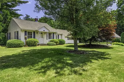 1855 Parker St, Springfield, MA 01128 photo 1