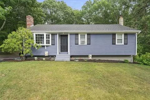 13 Cutter Dr, Plymouth, MA 02360