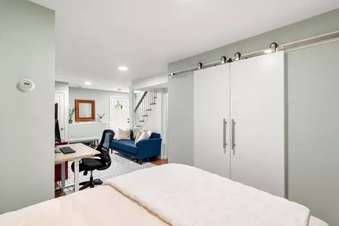 Bedroom - 6 Colonial Ct, Marblehead, MA 01945 photo 1 of 4