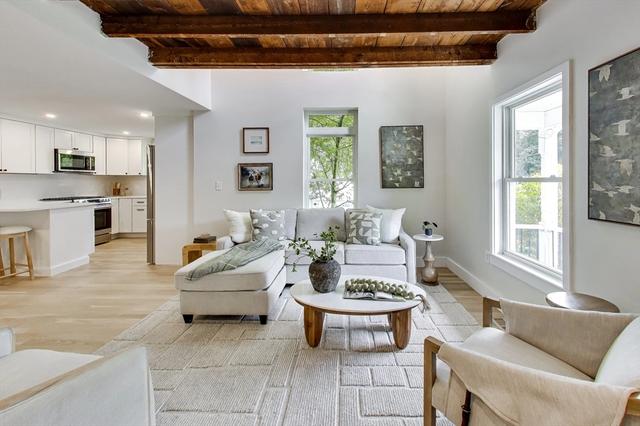 52 Middlesex St #52, Winchester, MA 01890