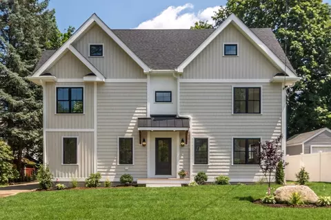 38 Hillcroft Rd, Waltham, MA 02452
