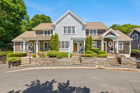 480 Main St #15, Falmouth, MA 02540