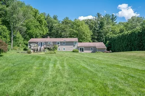 Exterior - 472 Central Tpke, Sutton, MA 01590 photo 8 of 9