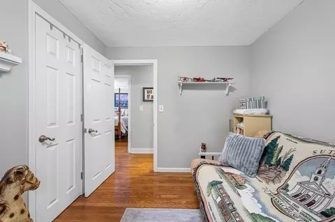 Bedroom - 472 Central Tpke, Sutton, MA 01590 photo 5 of 6