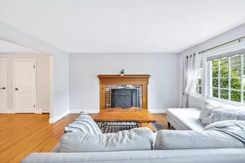 Living - 16 Pine View Dr, Cotuit, MA 02635 photo 2 of 3