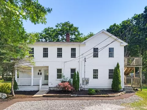 580 Ash St, Brockton, MA 02301