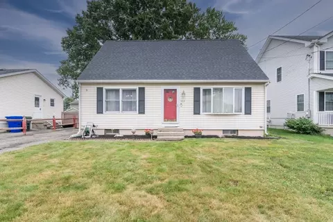 223 Mazarin St, Springfield, MA 01151 photo 5