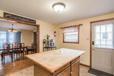 223 Mazarin St, Springfield, MA 01151 photo 16