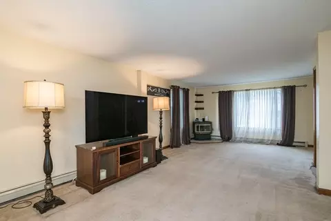 223 Mazarin St, Springfield, MA 01151 photo 11
