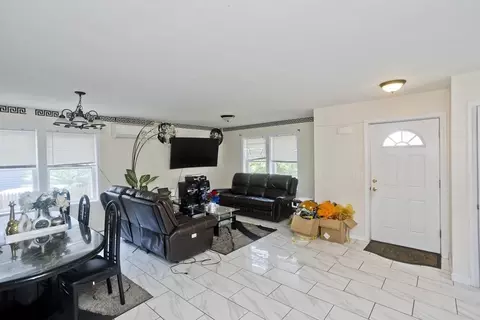 Other - 175 Bloomfield St, Springfield, MA 01108 photo 2 of 2