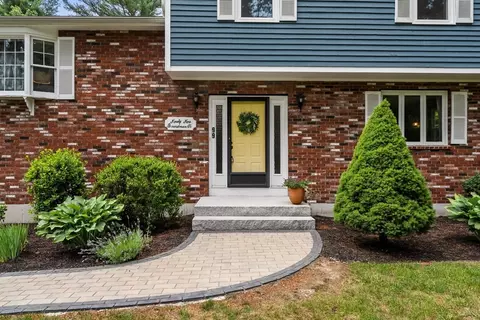 99 Boardman St, Norfolk, MA 02056