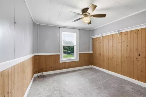 Bedroom - 214 High St, Webster, MA 01570 photo 3 of 11