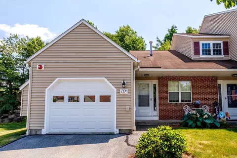 157 Chapman Pl #157, Leominster, MA 01453