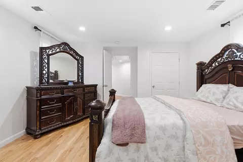 Bedroom - 73 Wareham St, Middleboro, MA 02346 photo 4 of 5