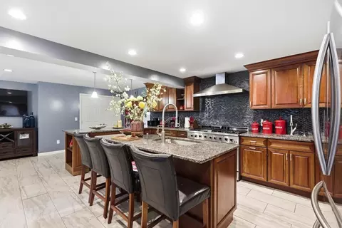 Kitchen - 73 Wareham St, Middleboro, MA 02346 photo 5 of 5