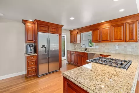 5 Adeline Rd, Beverly, MA 01915 photo 18
