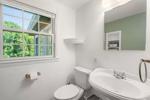 5 Adeline Rd, Beverly, MA 01915 photo 28