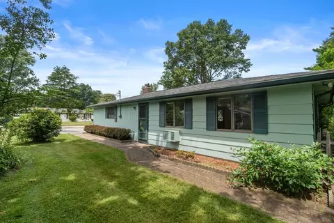 5 Sunset Rd, Maynard, MA 01754 photo 3