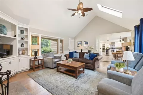 36 Wagon Rd, Walpole, MA 02081 photo 17