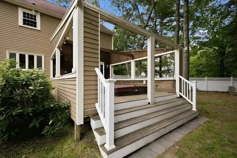 36 Wagon Rd, Walpole, MA 02081 photo 35