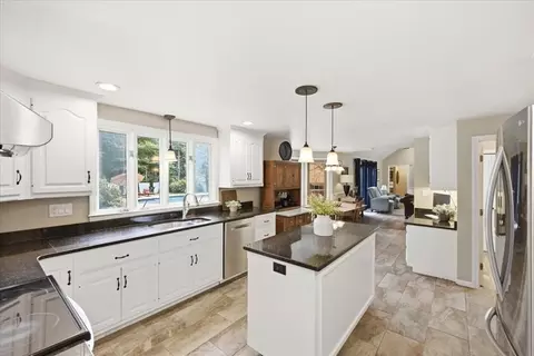 36 Wagon Rd, Walpole, MA 02081 photo 10