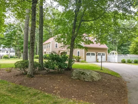 36 Wagon Rd, Walpole, MA 02081 photo 41