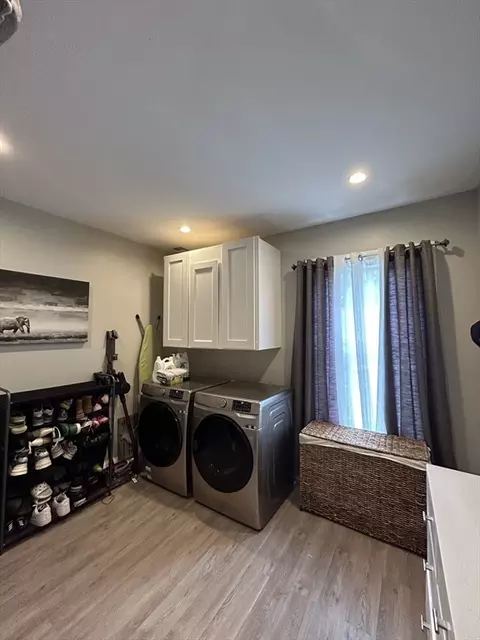 Other - 29 Bennett St, Hudson, MA 01749 photo 2 of 4