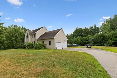 Exterior - 566 Mendon Rd, Sutton, MA 01590 photo 8 of 8