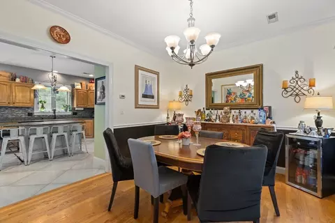 Dining - 566 Mendon Rd, Sutton, MA 01590 photo 1 of 2