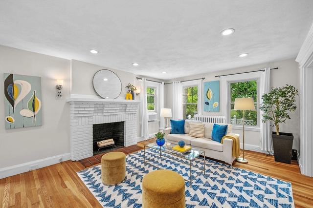 500 Lowell Ave #1, Newton, MA 02460
