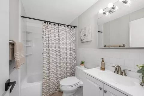 Bath - 22 Maple Ave, Danvers, MA 01923 photo 1 of 4